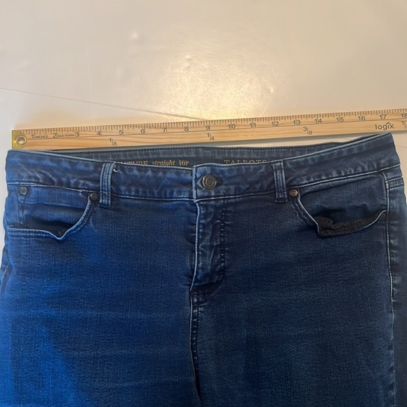 Talbots Petite Signature Straight Blue Jeans Size 16P - Picture 3 of 8